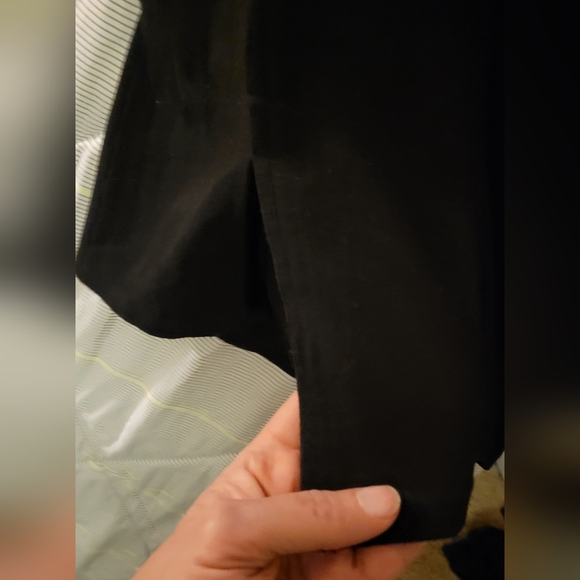 Slinky Round Neck Lightweight Sweater Bell Sleeve 1X - Picture 5 of 5